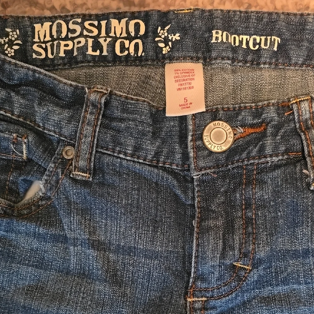 Missimo Supply Co. Women's Blue Jeans - Picture 3 of 4